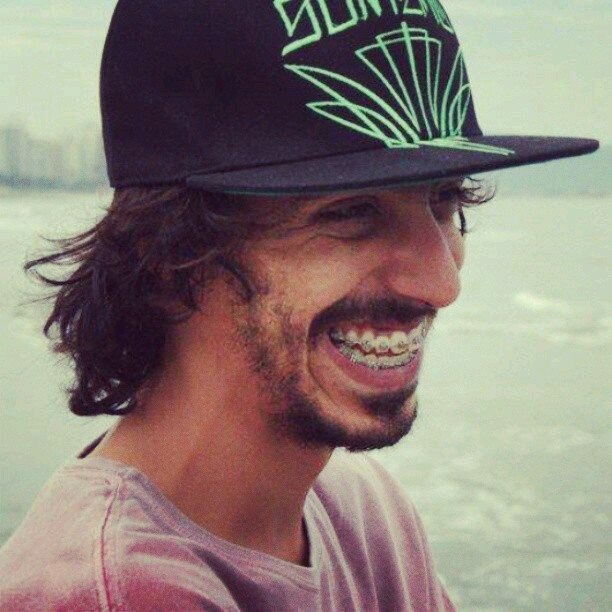 Demoro forma o vonde dos maconheiro ♪