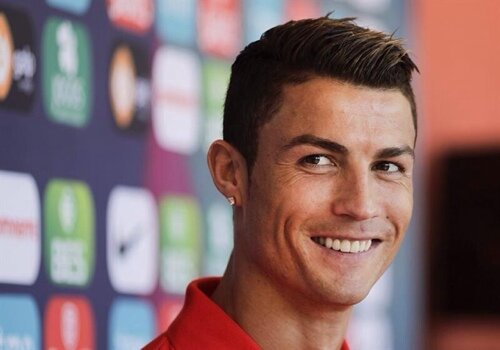 17. Cheshire. 
United season ticket holder.
Love United. Love Ronaldo.