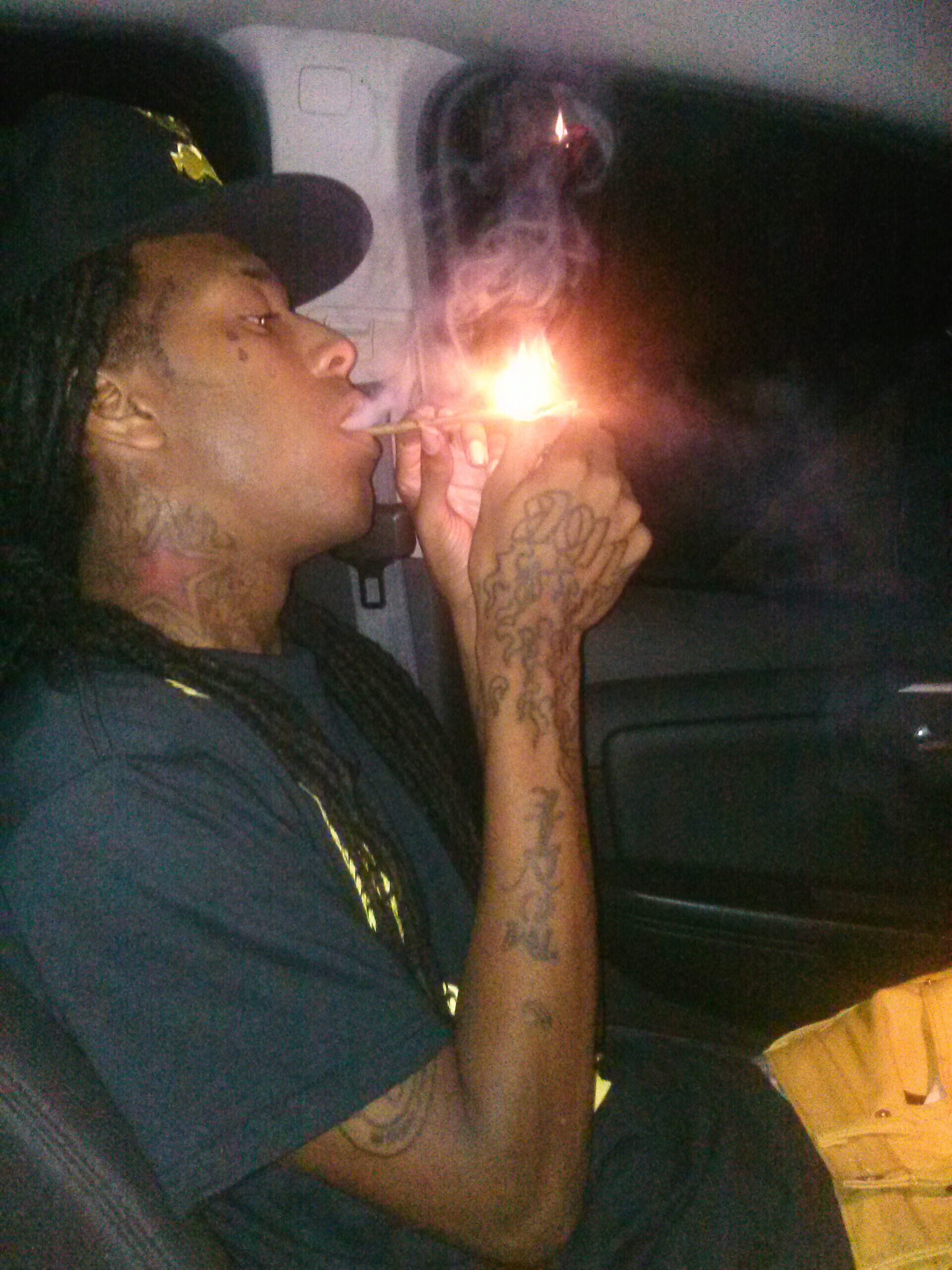 dont sleep on my nigga .. follow me @_redmigo
