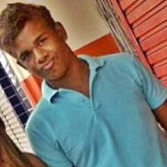 minha cabeça nao para de pira