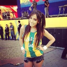 ♪ → Faz de mim estrela, qe eu já sei brilhar.. ← ♪