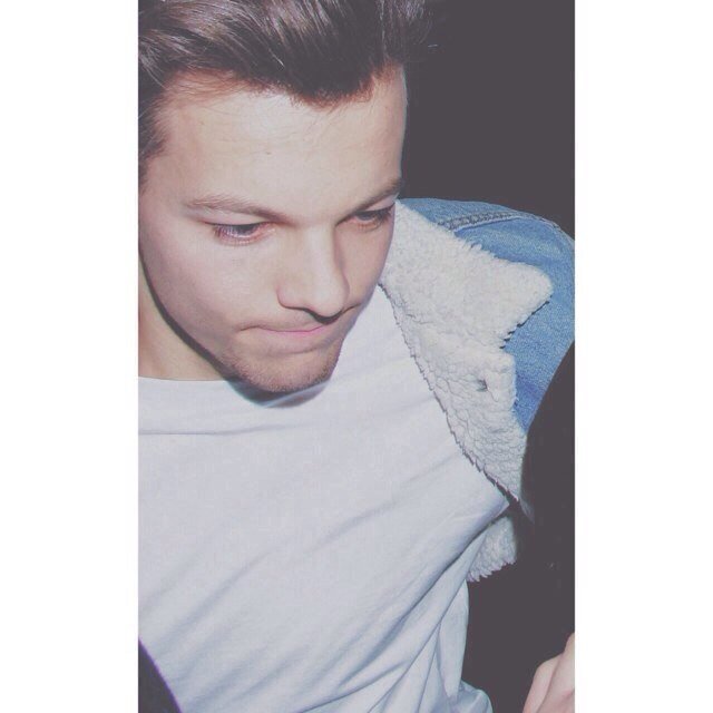 Free follow so PLEASE follow @TOXINTOMMO ily