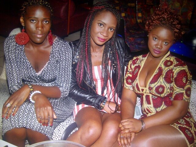 Insta : _CaarineK.      Demoiselle Kouadio