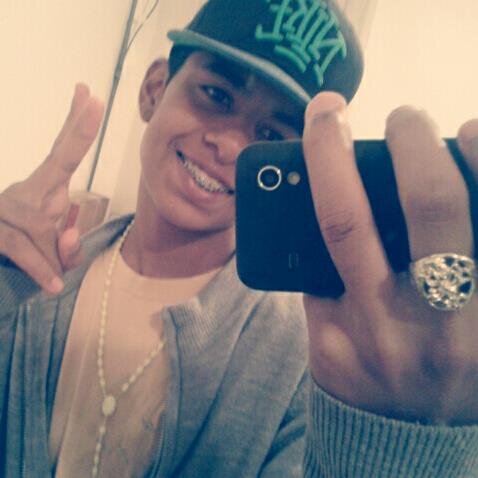 sou gay mesmo e foda-se o universo! :3 #alokaaa! ahah'!