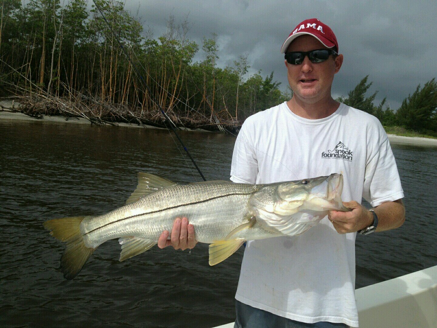 27' 12.899N, 80' 9.113W is my happy spot. Angler Action Foundation, Recreational angler, Freelance writer, Outdoors photographer, 

O|||||||O
