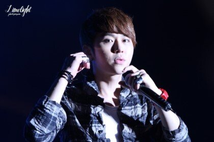 'Charming Point (w.섭섭)' 모델 용 준형 (29) *Fan Name :: 챠밍