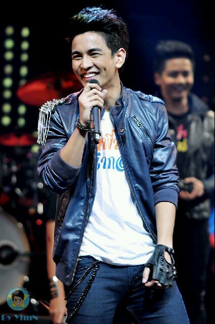 Real:IG;Gunnapat23 #notreal #justufo #sitcomlupeelunong work&pic;in fav♥