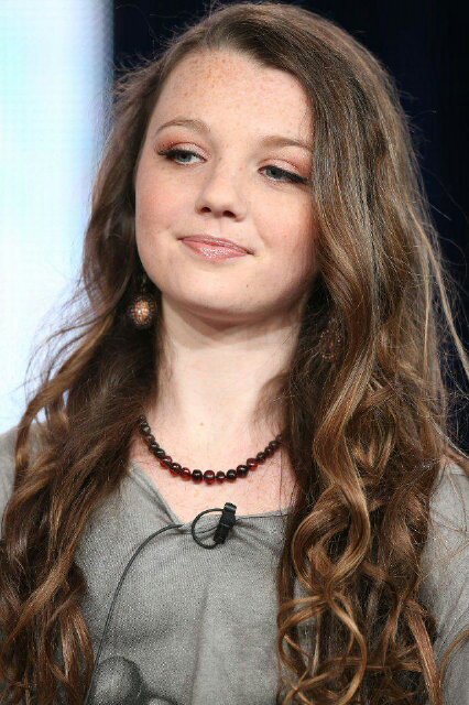 I'm Pepper Rose Davenport || Age 16|| Dad:@MrDavenport2015 || Sibs: Bree, Chase & Adam || BISEXUAL || ((RP/ENGAGED to @VampireGirlLuvr))