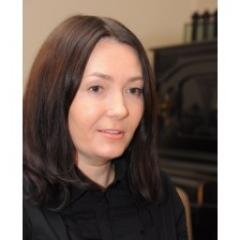 AngelaDolmatov1's profile picture. 