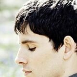 I am not Colin Morgan, I am Colin's fan... http://t.co/VdHMWxVV6x