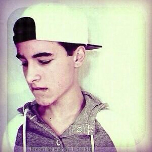FakingHim101 Profile Picture