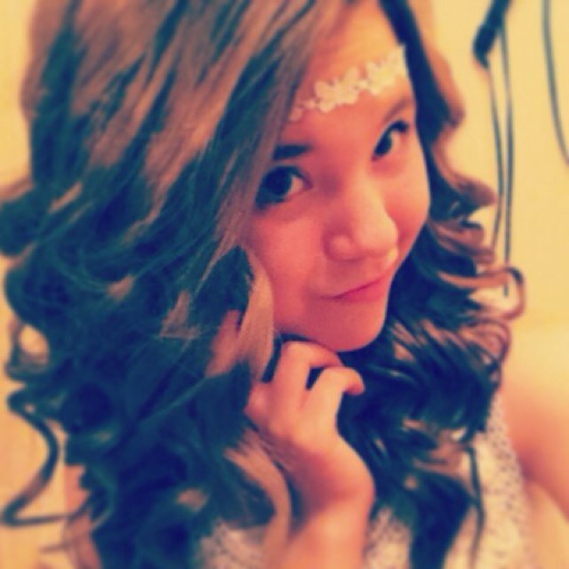 follow me on instragram at joydaigneault12 and add me on facebook :)