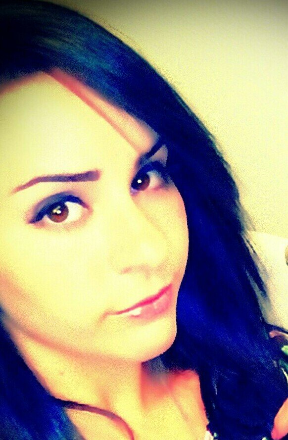 MriniFes's profile picture. 