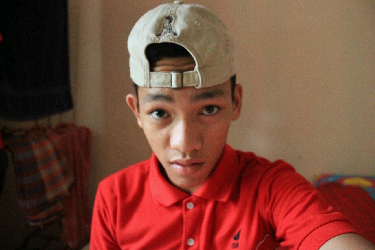 . .mencari cinta yang hakiki. .