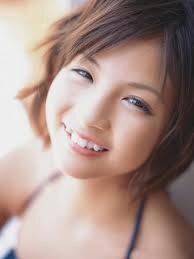 La mejor venganza contra quien rompio tu corazon, es demostrar que eres perfectamente capaz de ser feliz sin el/ella.