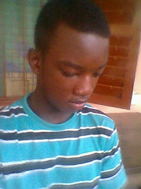 am nobodi tryn 2 tel evrbodi abt smebodi...