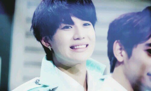 verified prince of @7springrp (180793) — 2min with @7s_minho  ✩  you must never forget to smile ✩