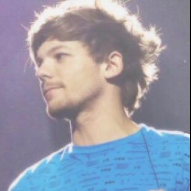 FREE FOLLOW SO PLEASE FOLLOW @louisjerseygirl THANK YOU SO MUCH