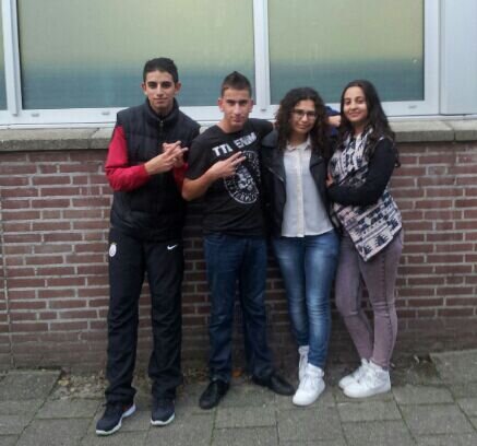 '&Gooi een beker kapot.. Zeg nu sorry tegen het bekertje Er gebeurt niks he? Dit is precies wat je met me hart hebt gedaan' Bbm: 26DCbf3D