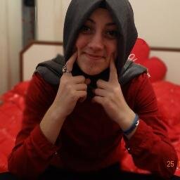 -trabzon aşktıır  gerisi patlıcandıır 33333333                                            takip edeni takip ederim