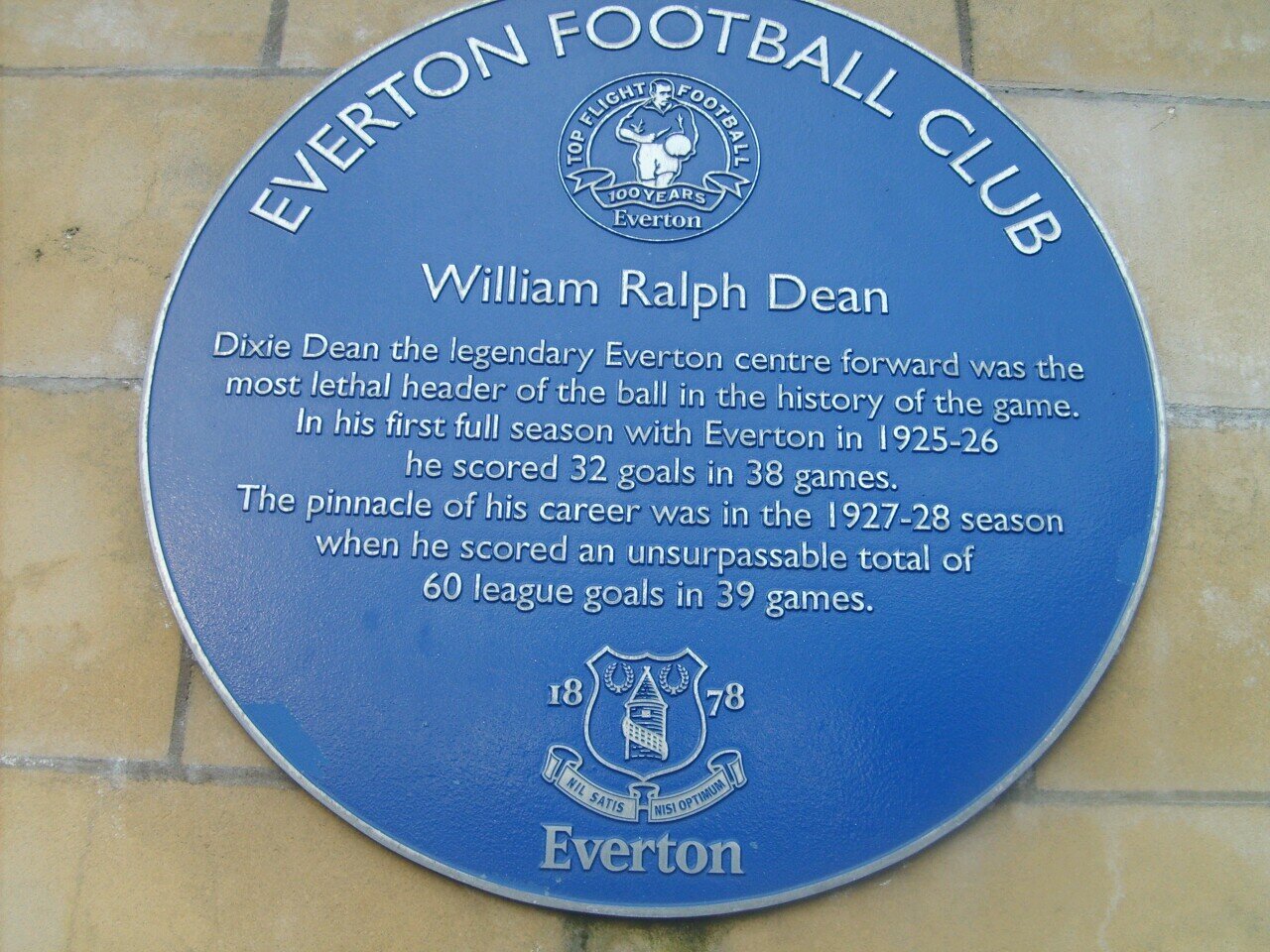 Evertonian We are born not manufactored # Nsno