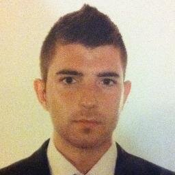 Maestro de Primaria y licenciado en Psicopedagogía. Aprendiz de todo, maestro de nada.