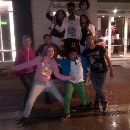 Ik ijsselcollege alkenlaan klas 2mh2 bro's mischa simon yulan robin en omar en de rest van de klas is ook cool
de coolste klas ever
Feyenoord