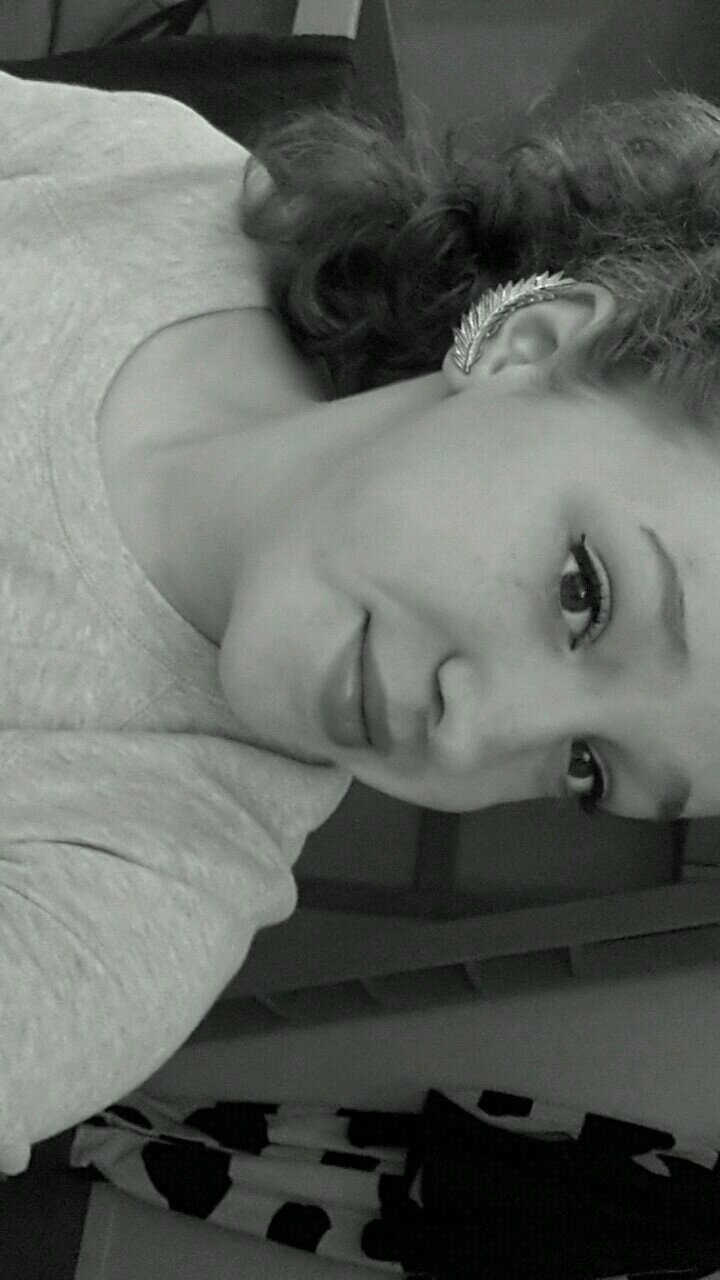 ▼its hard to wake up from a nightmare if you arent even asleep ▼
