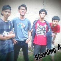 Standing Alone (@alone_standing) 's Twitter Profile