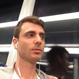 Strategic Town Planner for a beautiful part of #GloriousSydney. 🌈🚉🖥🌃🌏🚀 This account does not represent the views of my employer. RTs are not endorsements.