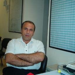 babasinincanisi's profile picture. Hergün yüzLerce hayaL kuRarsın hiç Biri GeRçek oLmaz,Birgün Bir GeRçek yaşarsın Hiçbir HayaLe Sığmaz...