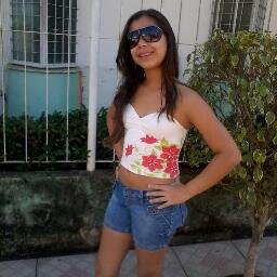Sou apaixonada em todos personagens da rebelde e ainda vou realizar meu sonho vou conhecer todos eles