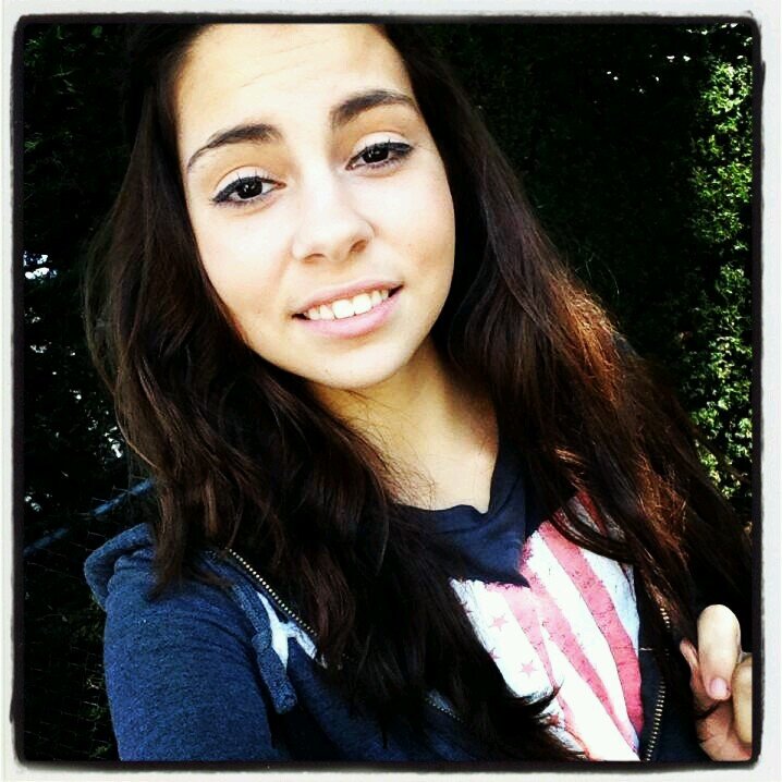 nicolee1718's profile picture. 