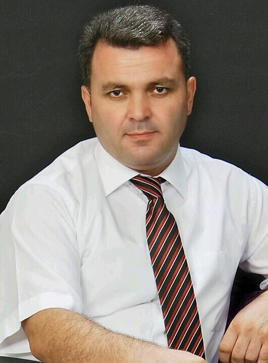 SAMSUN GÖLALAN KÖYÜ DOĞUMLU, 19 MAYIS.ÜNV.EĞİTİM FAKÜLTESİNDEN MEZUN.2000-2003 SAMSUN ÜLKÜ OCAKLARI BAŞKANLIĞI, SAMSUN TÜRKAV BAŞKANLIĞI,23.DÖNEM MHP MV. AD.