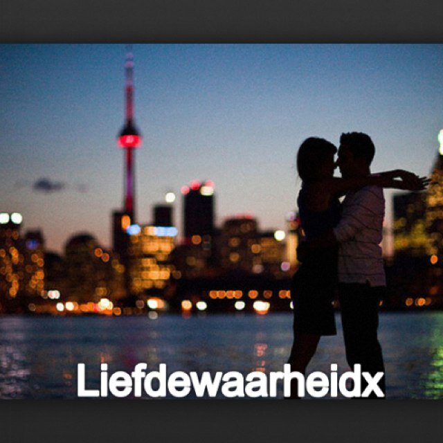 ❤️ LIEFDE ❤️ Van harte welkom! Dat follow knopje, is hij niet verleidelijk? #Liefdewaarheidx