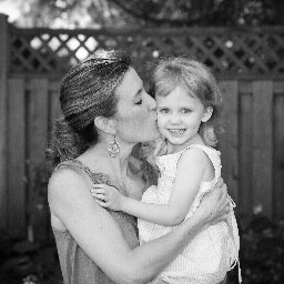 Passionate about my family and friends. Making health and wellness a priority with Miessence certified organic products.