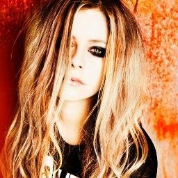 The Official Avril Lavigne Fanbase On Twitter.