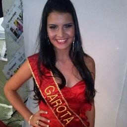 E uma coisa é certa, nada é pra sempre, mas... é sempre bom acreditar no impossivel :) Deus é maior q os seus problemas. segue ai poxa :p