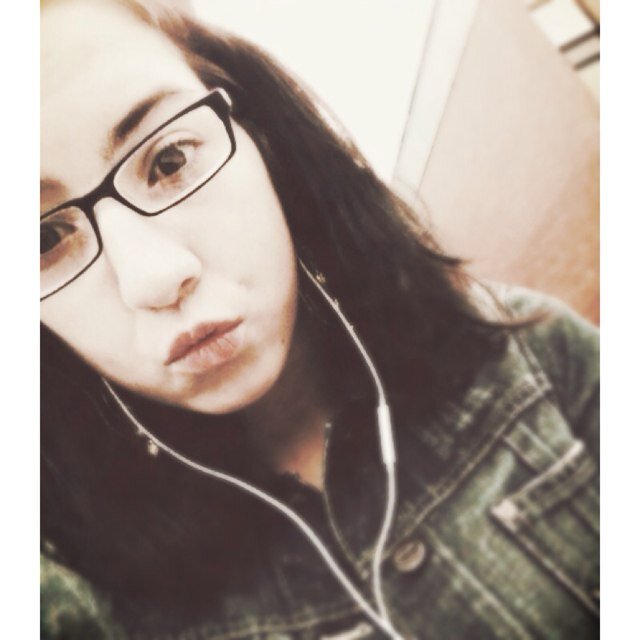 ReannaDayle98's profile picture. Rock n Roll is everyting ~