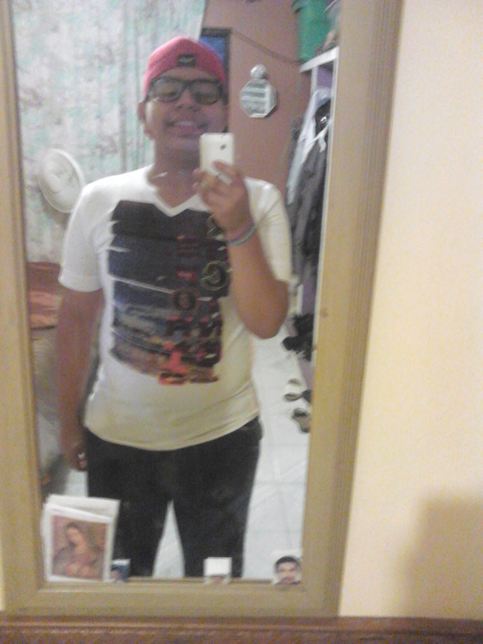 adal110899's profile picture. 