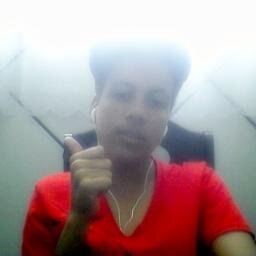 Beijo no pescoço é maldade ... Mas eu gosto !!! :3