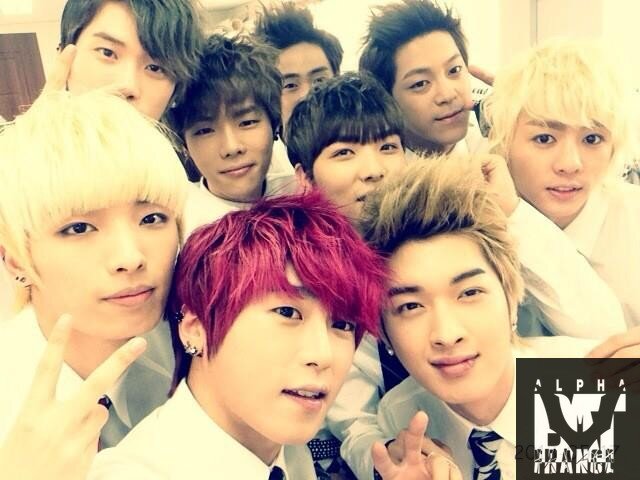 AlphaBATFr's profile picture. AlphaBAT est le nouveau groupe de la Out Trend-J Entertainment
Début prévu pour : Novembre 2013