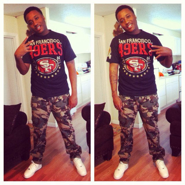 I keep fake shit from around me only real niggas around me! Grind Now Shine Later $$ Free Moyo Im Wit Dat!✊