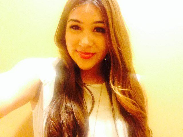 simplyybrianna's profile picture. Living in the moment :)