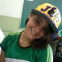 Ela éer super minha tira os zóiis 'sz sz' @_sofiaduarte aquii