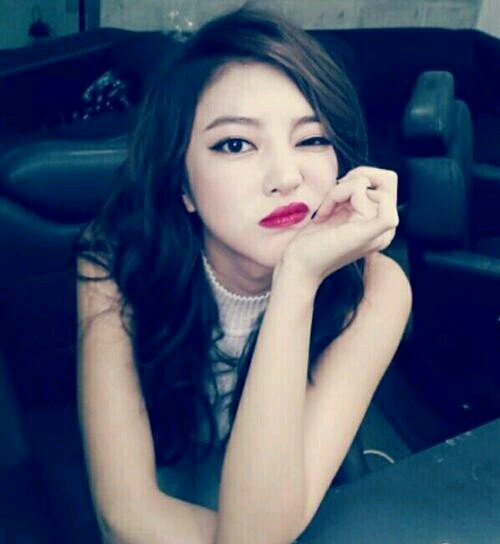 ` ↷ ✩ — Verified Roleplayer @paperstarsrp┊Ns Yoon G┊#88liner┊blah blah blah. ✩