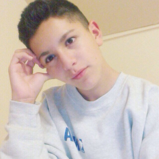 I hate basic bitches and I love @LOHANTHONY