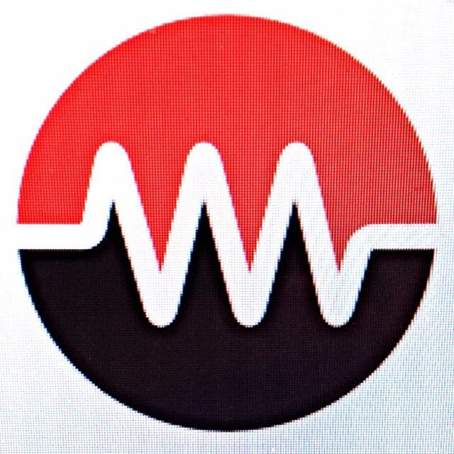 CliniqueCT's profile picture. We currently only use our instagram, so follow @Cliniqueclothing !