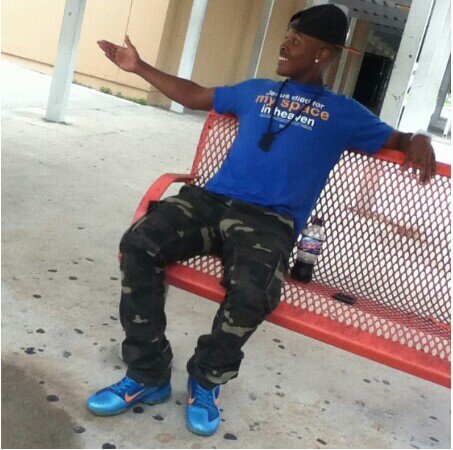March 26.Mixed ,17 ,Laid back .....IG x_superhuman_x KIK :UNSOLVED_KONFLICTS