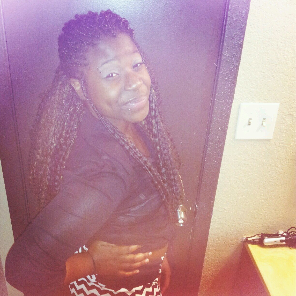 I dont fuckk withh too manyy I holdd it downn byy myself !:-) buu Follow my twiffey @MEandHIMNOTYOU she follow back !